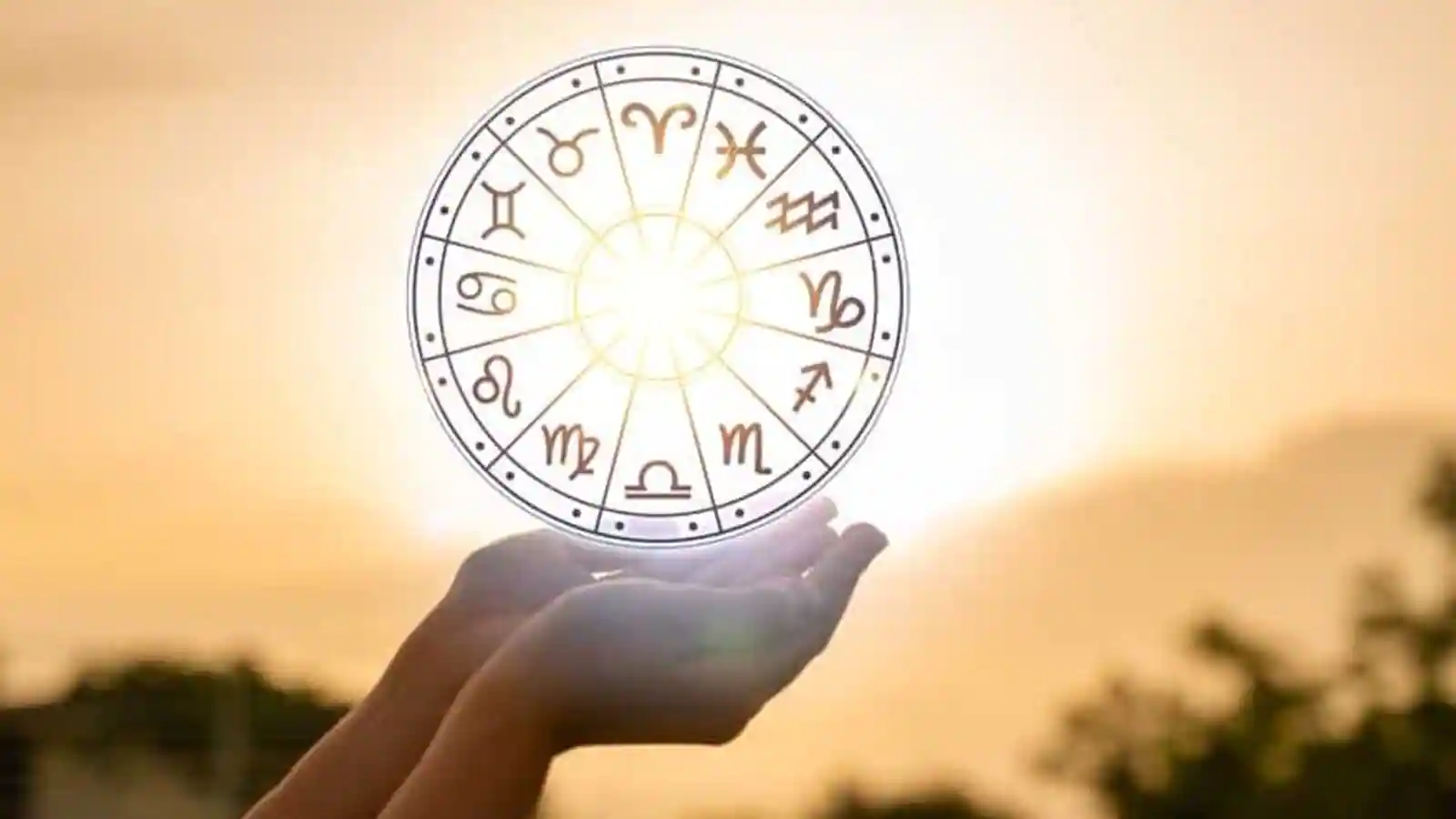 Horoscope Today 6 September 2022: मेष राशि वालों के लिए आज का दिन उन्नति दिलाने वाला रहेगा, जानें सभी का राशिफल !