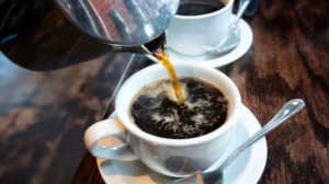 एक अध्ययन से पता चलता है कि कॉफी मधुमेह रोगियों में फैटी लिवर रोग की गंभीरता को कम कर सकती है !