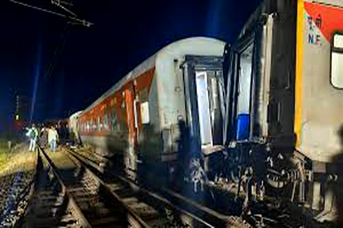Bihar train accident: बक्सर में नॉर्थ ईस्ट सुपरफास्ट एक्सप्रेस ट्रेन के पटरी से उतरने से 4 की मौत, करीब 100 घायल, बचाव अभियान जारी